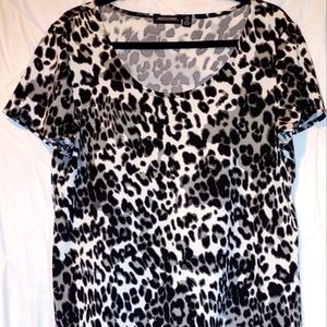 Notations Blouse Womens Adult Size XL Black/White Leopard Print Boat Neck Silky